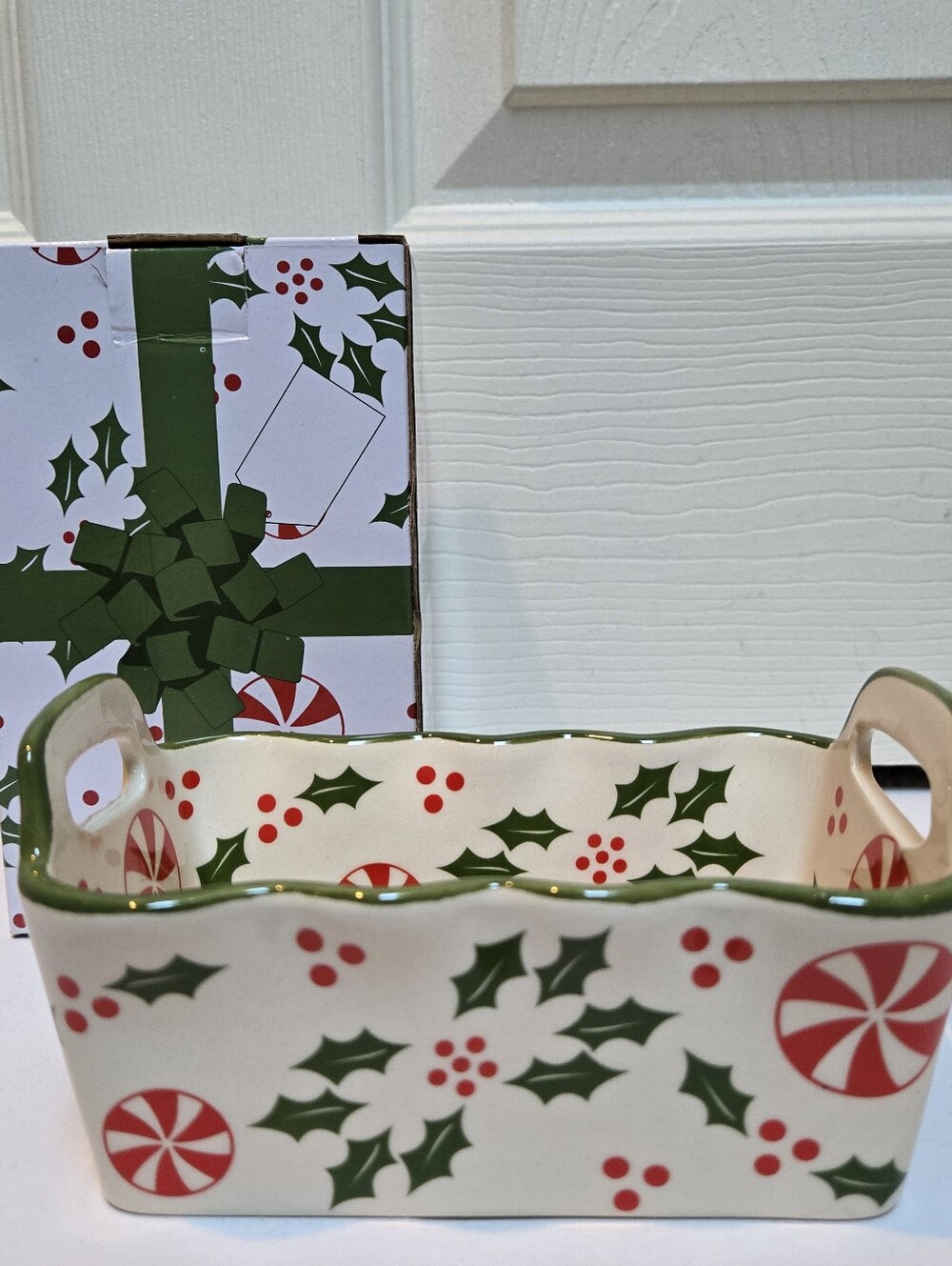 Temp-tations By Tara Peppermint Holly Mini Loaf Pan with Gift Box QVC